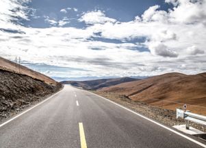 新东方暑期低价课助力新初一招生突破41.7万，同比增长超两倍