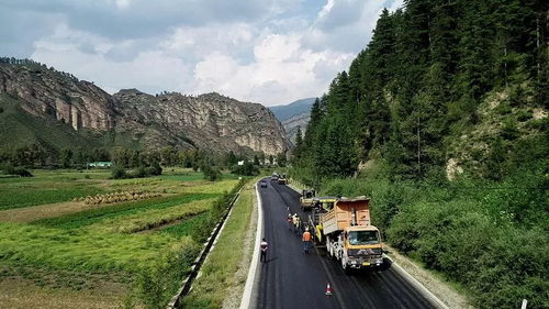 青海最美公路即将建成通车 一条串联高原秘境的天路